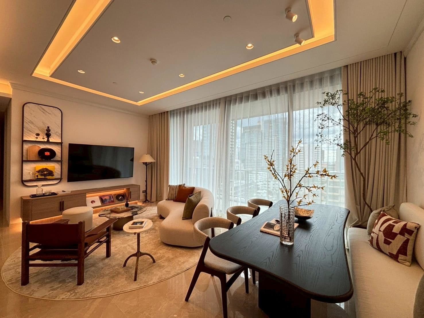 The Residences at Sindhorn Kempinski Hotel, Bangkok development