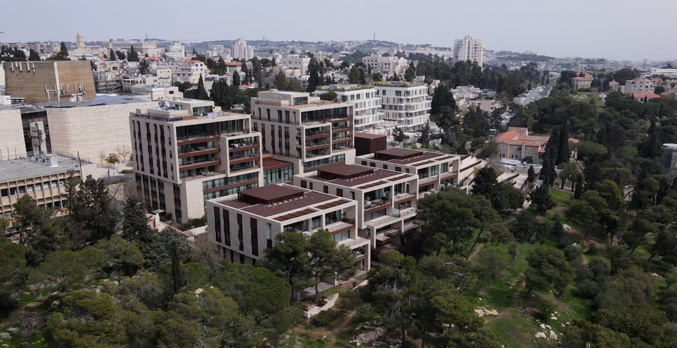 Achim Hasid location